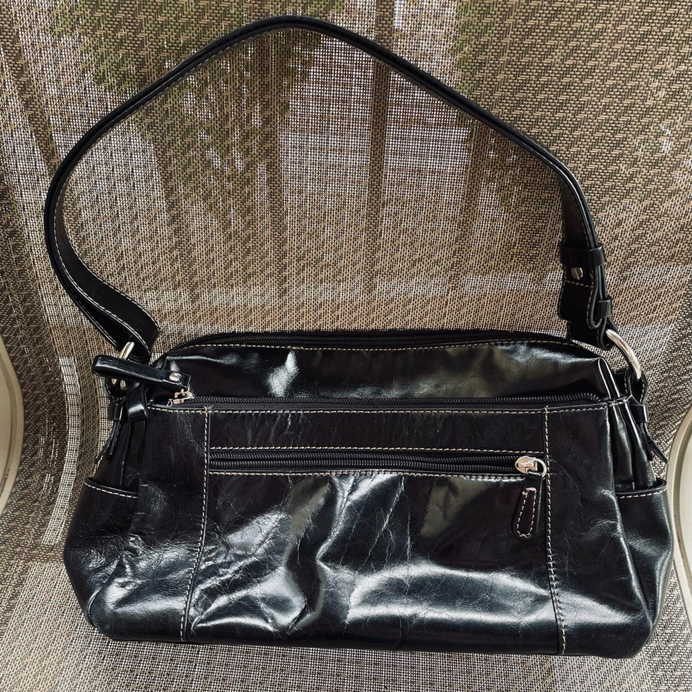 Giani Bernini black handbag.